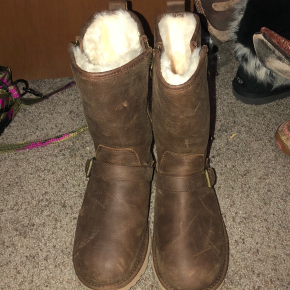 UGG Other - Big girls size 4 Uggs